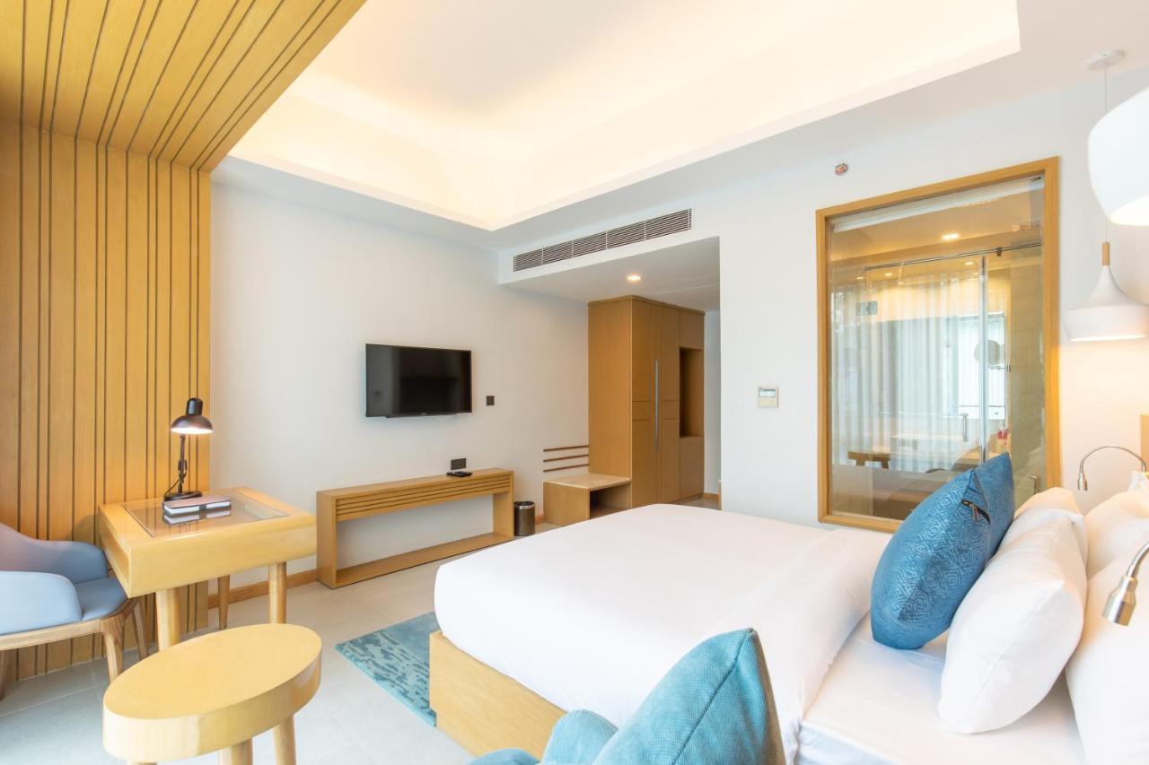 Hotel Siraichuli Читван Екстериор снимка