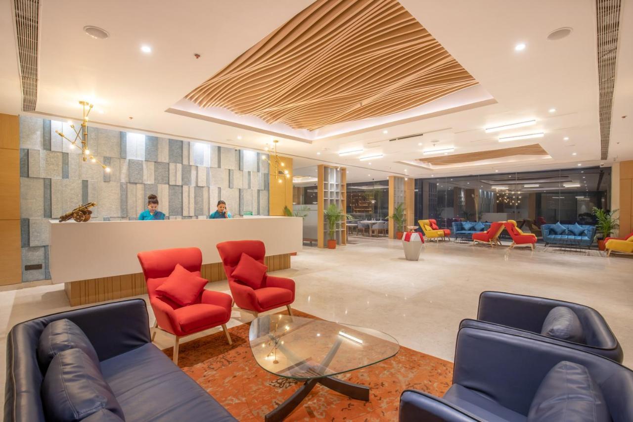 Hotel Siraichuli Читван Екстериор снимка