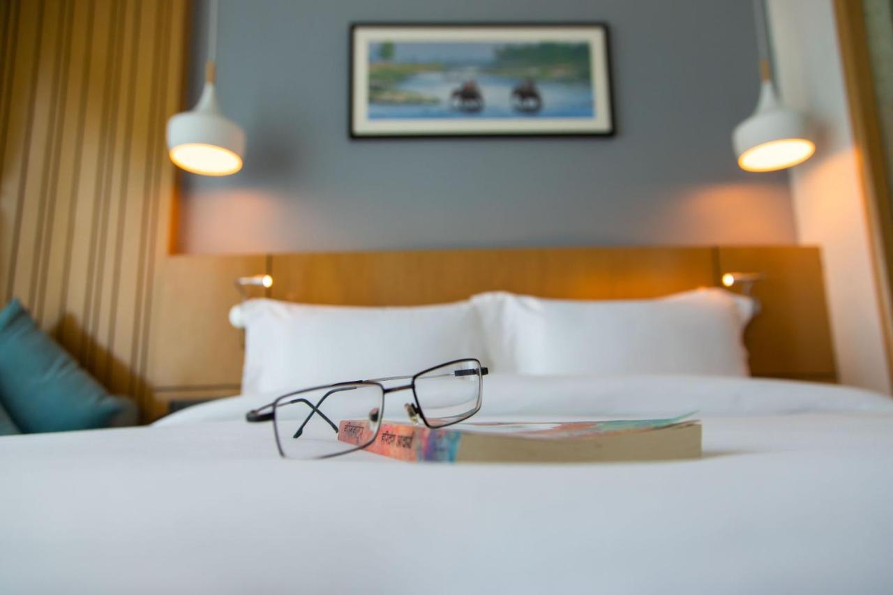 Hotel Siraichuli Читван Екстериор снимка