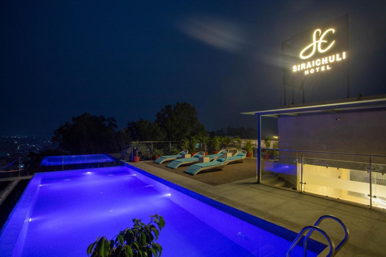 Hotel Siraichuli Читван Екстериор снимка
